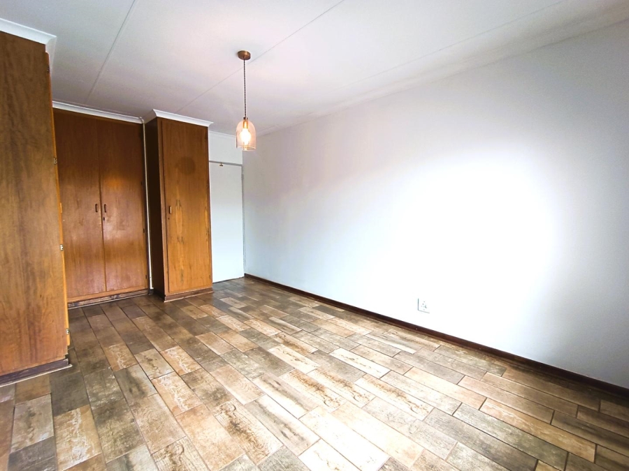 3 Bedroom Property for Sale in Langenhovenpark Free State